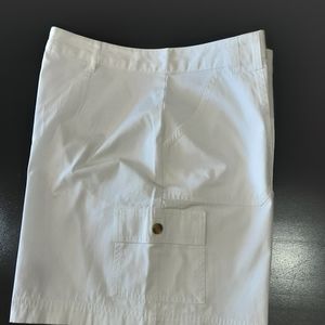 White Stage 🌞02 Women’s Shorts Bermuda Sz 14 Preowned Good Condition White